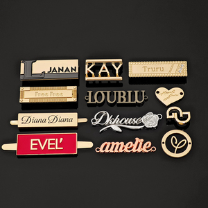 Etiquetas metálicas personalizadas para accesorios de ropa, chapado en oro, grabadas, para hiyab, abaya, bufanda, zapatos, etiquetas metálicas con logotipo de marca personalizado, etiquetas metálicas para bolsos. - Product Image 6