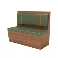 Ensemble de salle à manger de restaurant de luxe moderne, banquette rembourrée, chaises élégantes, mobilier de restaurant durable et écologique pour