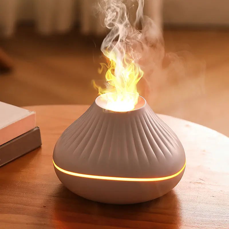 Desktop 3D Simulation 160ml Flame Air Humidifier Colorful Night Light Essential Oil Aroma Volcano Flame Diffuser Humidifier