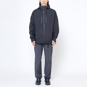 Vestes en Nylon faites à la mode vestes personnalisées en Nylon de qualité supérieure vestes de coach entièrement personnalisées d'été 2023 - Product Image 4