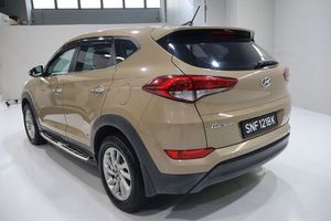 <span class=keywords><strong>Tucson</strong></span> SUV d'<span class=keywords><strong>occasion</strong></span> <span class=keywords><strong>2016</strong></span>, essence, transmission automatique, sièges en cuir, phares LED, <span class=keywords><strong>prix</strong></span> abordable - Product Image 4