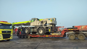 أعلى علامة تجارية 90 طن رافعة هيدروليكية ZRT900V نموذج التضاريس الوعرة مع المكونات الأساسية الأساسية محمل المحرك - Product Image 6