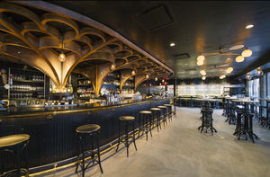 เคาน์เตอร์บาร์ไวน์แบบคลาสสิกการออกแบบตกแต่งในบาร์ไวน์แบบโบราณ - Product Image 2