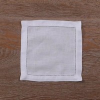 Moukeren 12-delige vierkante linnen cocktail servetten 6x6 inch herbruikbaar met zoom voor restaurant, Valentijnsdag, verjaardag, dagelijks gebruik