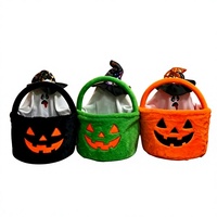 Nouvelle décoration lumineuse d'Halloween 2026 : Panier citrouille fantôme en peluche à suspendre, sac à bonbons portable