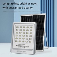 Projecteur solaire extérieur pour cour, modèle d'ingénierie étanche, projecteur solaire LED ultra-lumineux haute puissance