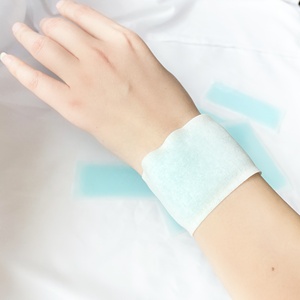 CSIカスタムプリントフィーバーリリーフパッチ | 8HR連続冷却 | 病院グレード接着剤 | 旅行にやさしい - Product Image 3