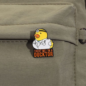 Эмалированные значки с забавными мультяшными утками - Product Image 3