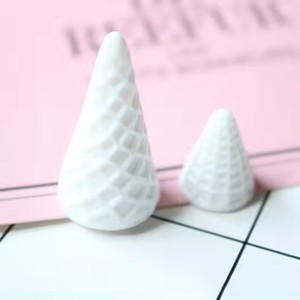 2 Sizes 3D Simulation Miniature Resin Ice Cream <strong>Cone</strong> Bulk Stock for Decorative Purposes Artifical Style - Product Image 5