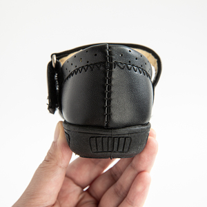 All'ingrosso pelle nera Mary Jane appartamenti per bambini <span class=keywords><strong>scarpe</strong></span> da scuola a gancio e ad anello per ragazze impermeabili estate e primavera <span class=keywords><strong>scarpe</strong></span> da studente - Product Image 4