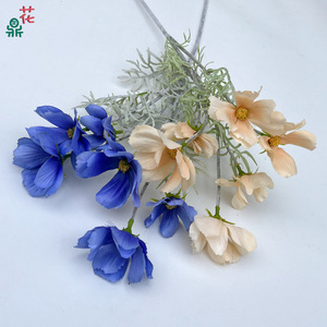 Flores Artificiales Cosmos de Seis Cabezas, Colores Mezclados, Seda Realista, Decoración de Boda, Estilo Moderno - Product Image 2