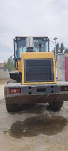 Cargadora de Ruedas de Segunda Mano de 3 Toneladas, Máquina de Movimiento de Tierras para Construcción, Tipo Cabina, Amarilla, Cargadora Frontal Hidráulica en Venta - Product Image 3