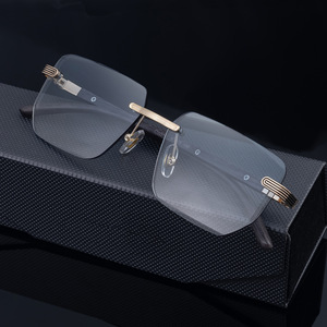 Gafas de sol sin montura Zx-3194, lentes de PC con protección UV400, unisex, color negro que cambia, con caja - Product Image 1