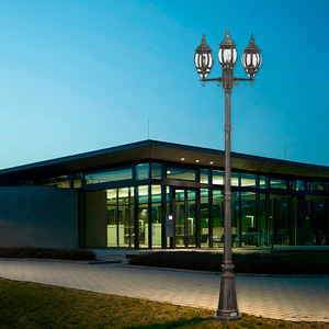 Dawnl Outdoor Modern LED <strong>Street</strong> <strong>Lights</strong> European Antique Garden Decorative Lighting IP65 Waterproof Aluminum Poles Lawn - Product Image 1