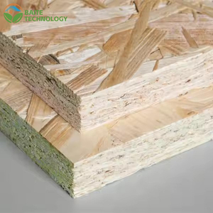 แผ่น OSB ไม้สนเคลือบวีเนียร์ รุ่น E2 ทันสมัยจากโรงงาน หนา 8 มม./11 มม./14 มม./17 มม. คุณภาพชั้นหนึ่ง ป้องกันการกัดกร่อน เป็นมิตรต่อสิ่งแวดล้อม - Product Image 4