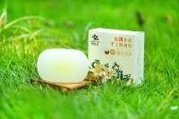Savon artisanal à l'huile essentielle Série Maman avec quatre couleurs Savons en gros Soins personnels Nettoyage pour le bain et le lavage des mains