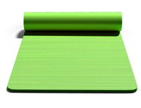 Tapis de yoga NBR de couleur personnalisée, pliable et écologique, imprimé de marque de distributeur de 10mm d'épaisseur, avec sangle, vente en gros