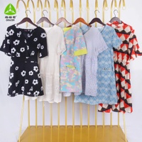 Gracer A02-2 Déstockage d'usine Vente en gros en vrac Robes courtes en coton pour femmes Vêtements d'occasion d'été Commande minimum 45 kg Tous