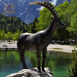 Sculptures de <span class=keywords><strong>jardin</strong></span> en Bronze taille réelle Bronze Ibex Sculpture de chèvre de montagne à vendre - Product Image 3