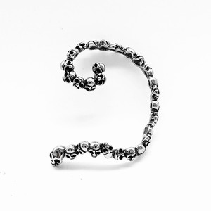 Pendientes de aro yúnique con diseño de calavera de acero de titanio para fiestas, joyería de moda - Product Image 5