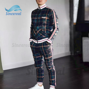 Ropa Deportiva Personalizada Para <span class=keywords><strong>Hombre</strong></span>, Chándal de <span class=keywords><strong>Gimnasio</strong></span> para <span class=keywords><strong>Hombre</strong></span>, Conjunto Informal de Dos Piezas a Cuadros, <span class=keywords><strong>Moda</strong></span> de Primavera y Otoño - Product Image 2