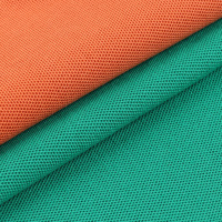 Tissu piqué/mesh classique double tricoté résistant à l'abrasion, 40s, 63% coton, 37% polyester ; Polo printemps/été