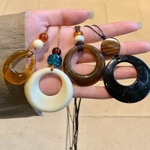 Collar de aro de resina crema de gran tamaño para mujer, gargantilla de diseño largo bohemio Retro - Product Image 4