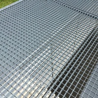 Escalier extérieur industriel durable en acier galvanisé, acier inoxydable SS316 SS304, résistant à l'eau et au feu