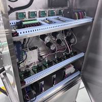 Machine de remplissage entièrement automatique à six têtes Zhongjie, commande PLC, levage de cylindres motorisé, pour les industries de l'eau, des aliments et des produits chimiques