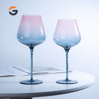 Nouvel ensemble de verres à vin en cristal Xinglan à tige torsadée, style domestique, avec un design rétro de luxe léger, pour flûtes