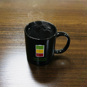 Taza de café con impresión personalizada de alta calidad, Taza de cerámica negra mágica que cambia de color - Product Image 3