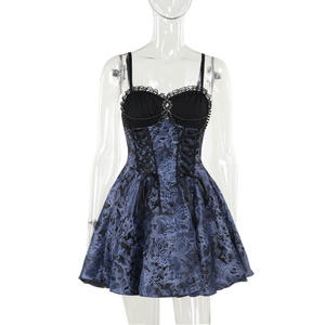 In stile gotico Lolita corsetto con spalline sottili Mini <span class=keywords><strong>abito</strong></span> con motivo floreale da donna <span class=keywords><strong>abito</strong></span> con camicetta da un Set - Product Image 2