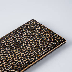 YAYU Vaisselle de sushi en céramique de haute qualité, de style japonais, avec un motif en relief, brun foncé, plateau rectangulaire pour servir les desserts - Product Image 4