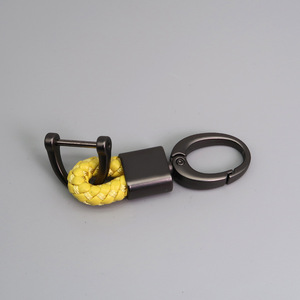 Portachiavi auto moderno e semplice fatto a mano ecologico con Design incidibile in lega di zinco per gli uomini - Product Image 6