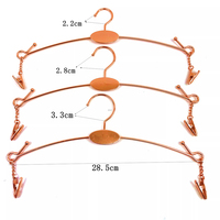 Échantillons gratuits en gros, magnifiques cintres en acier inoxydable de haute qualité pour soutien-gorge, sous-vêtements, pantalons, magasins de vêtements