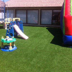 Cổ Phiếu Có Sẵn 20Mm Cỏ Nhân Tạo Tổng Hợp <span class=keywords><strong>Turf</strong></span> Lawn Cho Sân Sau - Product Image 6