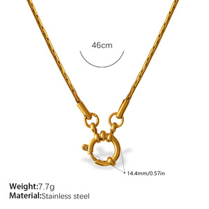 Stainless Steel Paperclip <b>Choker</b> Necklace, 18K Gold Plated, Minimalist O Link Blade Pendant, Ins Trendy Versatile New Design - Product Image 3