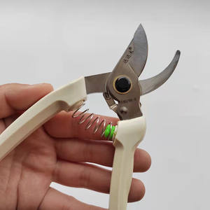 กรรไกรตัดแต่งกิ่งดาดามู ใบมีดเหล็กคาร์บอน 130 มม. เส้นผ่านศูนย์กลางตัดแต่ง 20-30 มม. โครงสร้างแบบผีเสื้อ ใช้ในสวน - Product Image 5