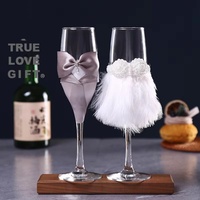 Ensemble de gobelets de mariage au design moderne Romantique pour Champagne Love Suit Togor Verre à vin pour les mariés