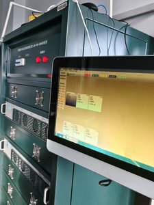 แบตเตอรี่ลิเธียมไอรอนฟอสเฟตแบบโซลิดสเตท 48V 5KWH-15KWH สำหรับเก็บพลังงานภายในบ้าน 200AH พร้อมระบบป้องกัน BMS สำหรับติดตั้งบนแร็ค <span class=keywords><strong>ระบบ</strong></span>พลังงานแสงอาทิตย์ - Product Image 4