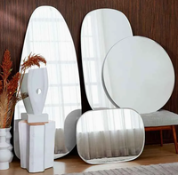 Vente directe d'usine, miroirs de salle de bain flottants irréguliers en diamant, design moderne personnalisé, faits à la main, avec LED, décoration murale