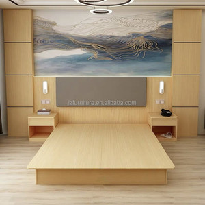 Suite complète de mobilier de chambre double pour hôtel moderne, avec lits en bois, matelas et panneaux en bois clair intégrés, pour hôtel 3 étoiles - Product Image 4