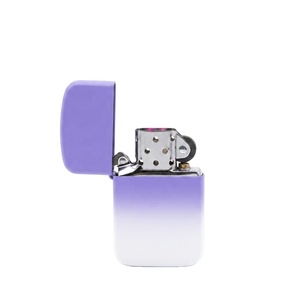 ไฟแช็คโลหะแบบพกพาหรูหรา ใช้แล้วทิ้ง กันลม ชาร์จ USB ได้ ใช้สำหรับสูบบุหรี่ในชีวิตประจำวัน - Product Image 3