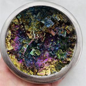 Arc-en-gros cristaux minéraux <span class=keywords><strong>de</strong></span> <span class=keywords><strong>bismuth</strong></span> <span class=keywords><strong>bismuth</strong></span> geode guérison <span class=keywords><strong>pierre</strong></span> pour décoration <span class=keywords><strong>de</strong></span> la maison - Product Image 6