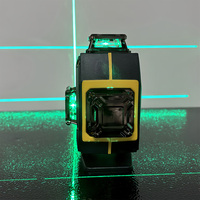 Niveau laser 16 lignes 360° auto-nivelant 4D faisceau vert niveau laser croisé avec 2 batteries pour la pose de carrelage et la construction