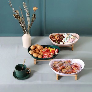 Creative three-tier multi-layer fruit platter, European style cross-border dried fruit platter, bamboo and wood <b>frame</b>, - Product Image 3
