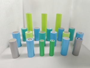 18650 באיכות גבוהה נטענת lifepo4 מוצק לחצן המדינה 3000mah <span class=keywords><strong>3.7V</strong></span> <span class=keywords><strong>4000</strong></span> מחזורים עבור לייזר לפיד flight - Product Image 2