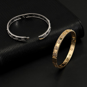 Hot Vier Klavertje Luxe Armband Sieraden Fabriek Groothandel Mode Sieraden Decoratie