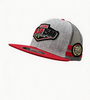 Ensemble de casquettes trucker 6 panneaux en maille respirante, réglables avec fermeture snapback en plastique, style course, personnalisables OEM/ODM par broderie, pour l'extérieur