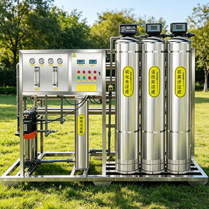 Pompes centrifuges verticales multi-étages en acier inoxydable industrielles très vendues 220V/380V 50-60Hz – Pompe de traitement de l'eau à haute pression - Product Image 2